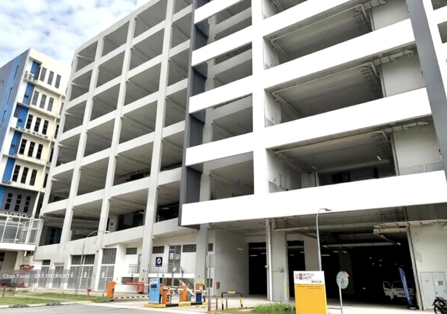 North Point Bizhub (D27), Factory #553496251